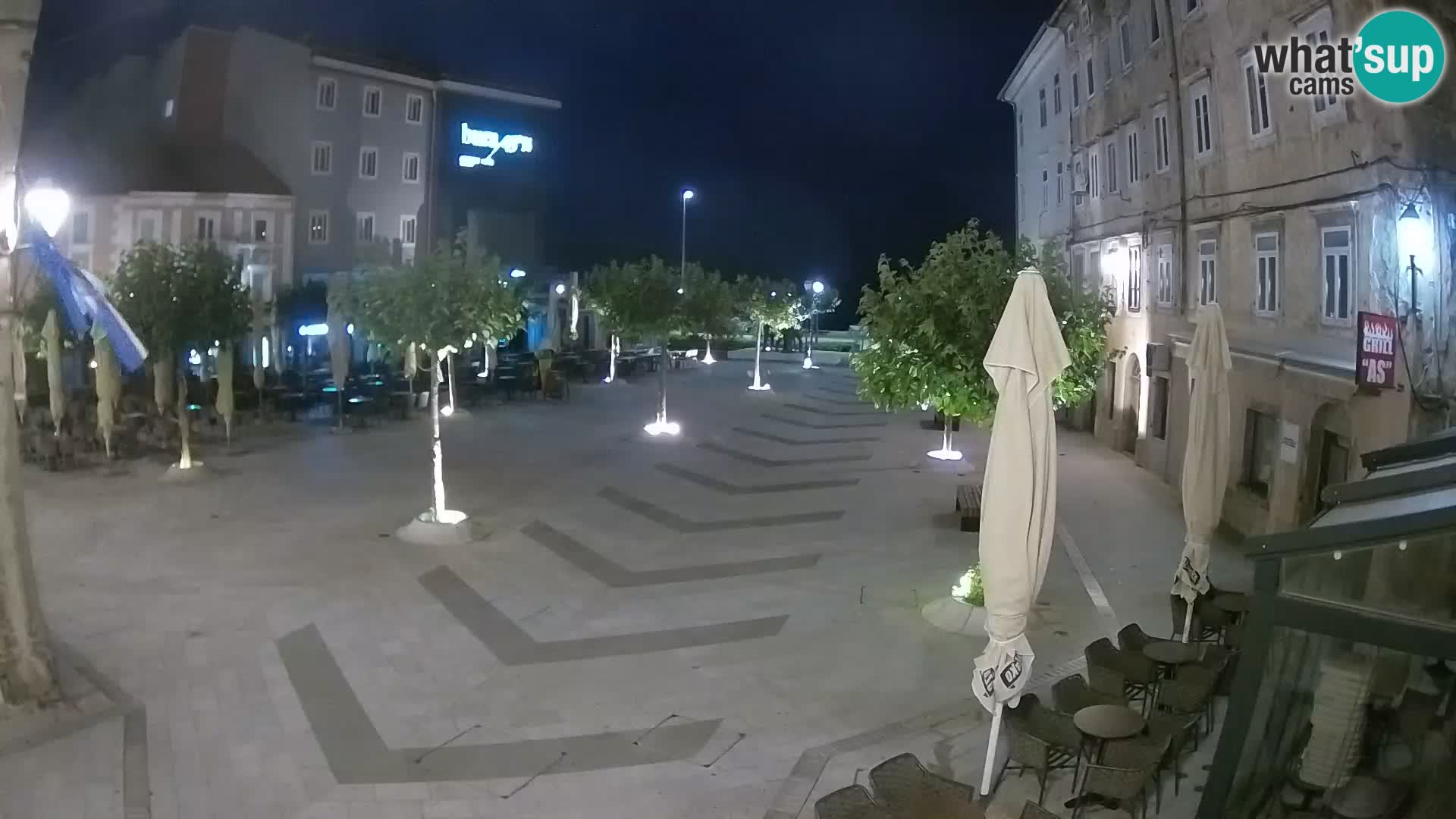 Centro de la ciudad de Senj – plaza Pavlin – Live Cam Dalmacia