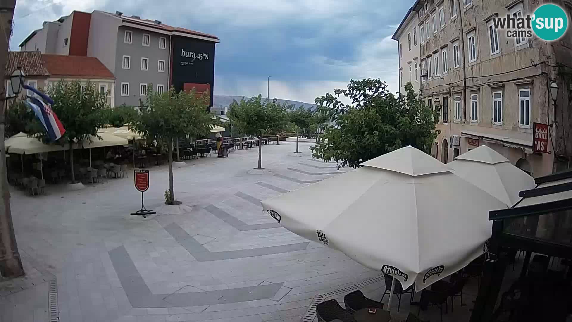 Centro de la ciudad de Senj – plaza Pavlin – Live Cam Dalmacia