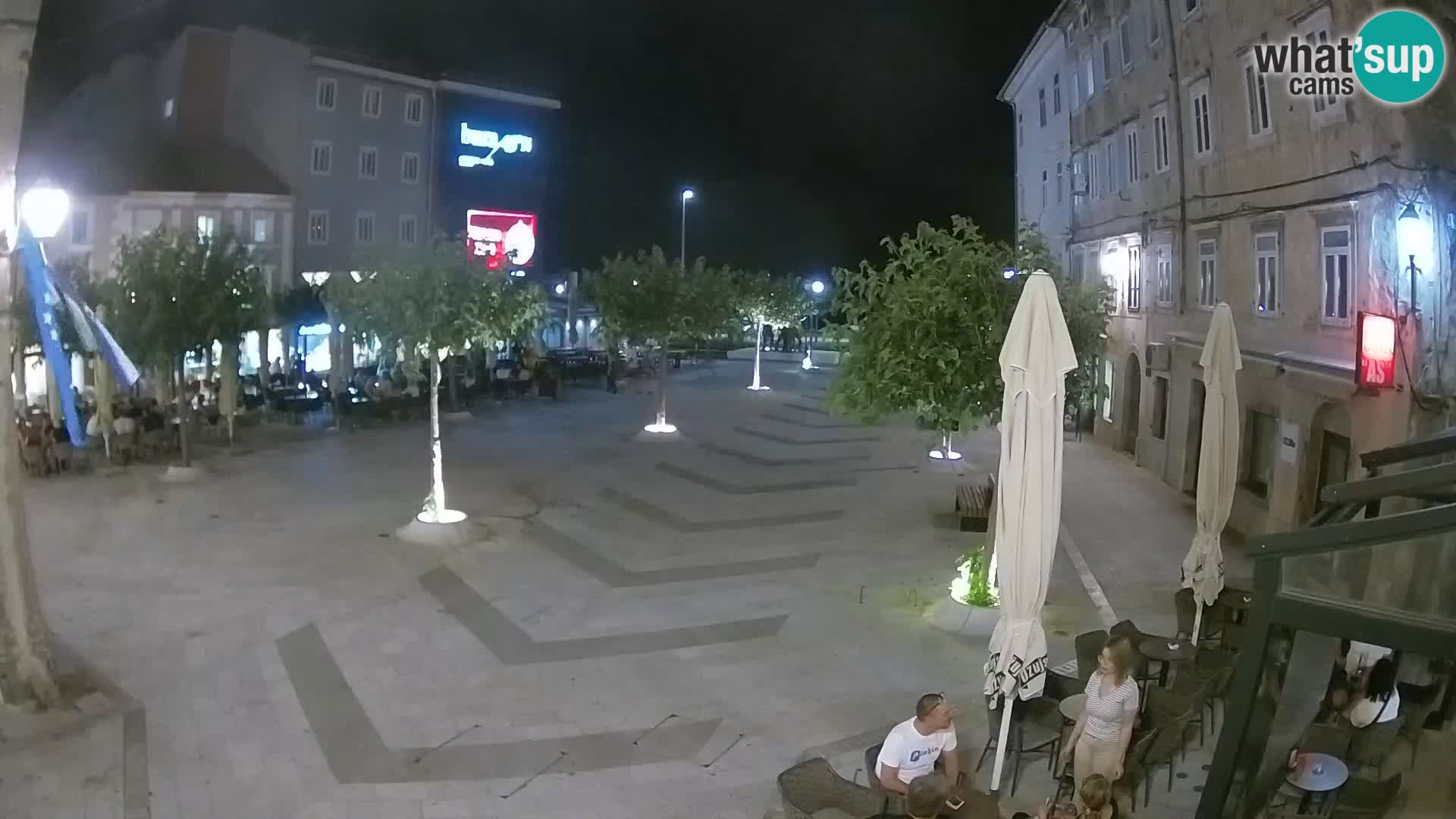 Zentrum der Stadt Senj – Pavlin platz – Live Cam Dalmatia