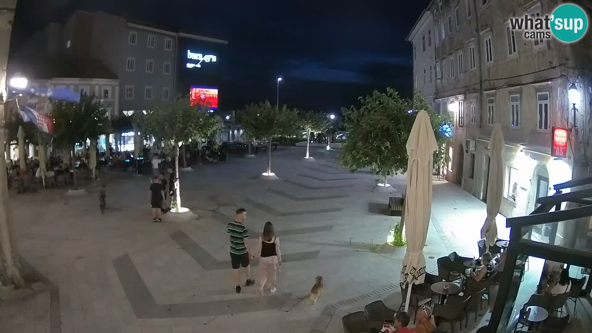Zentrum der Stadt Senj – Pavlin platz – Live Cam Dalmatia