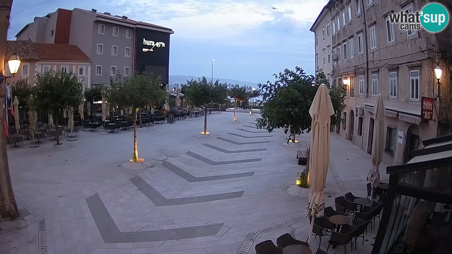 Centro de la ciudad de Senj – plaza Pavlin – Live Cam Dalmacia