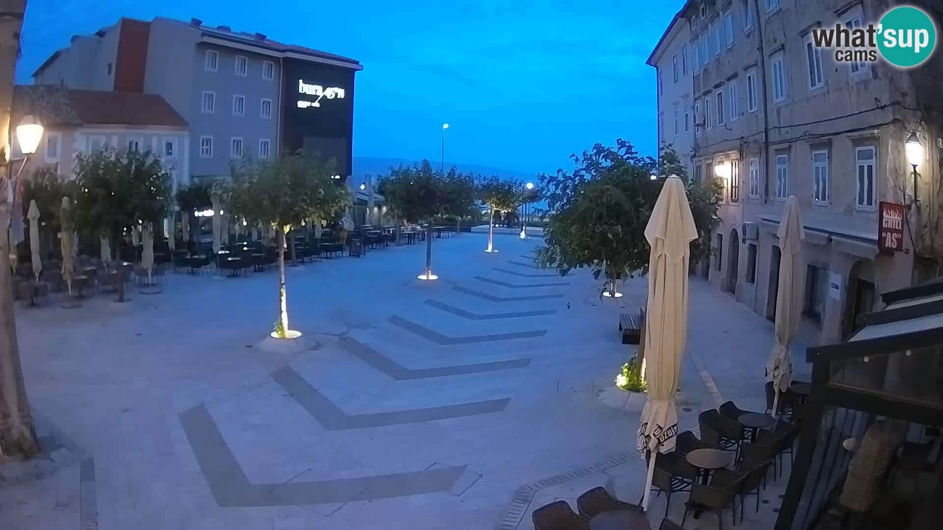 Centro de la ciudad de Senj – plaza Pavlin – Live Cam Dalmacia