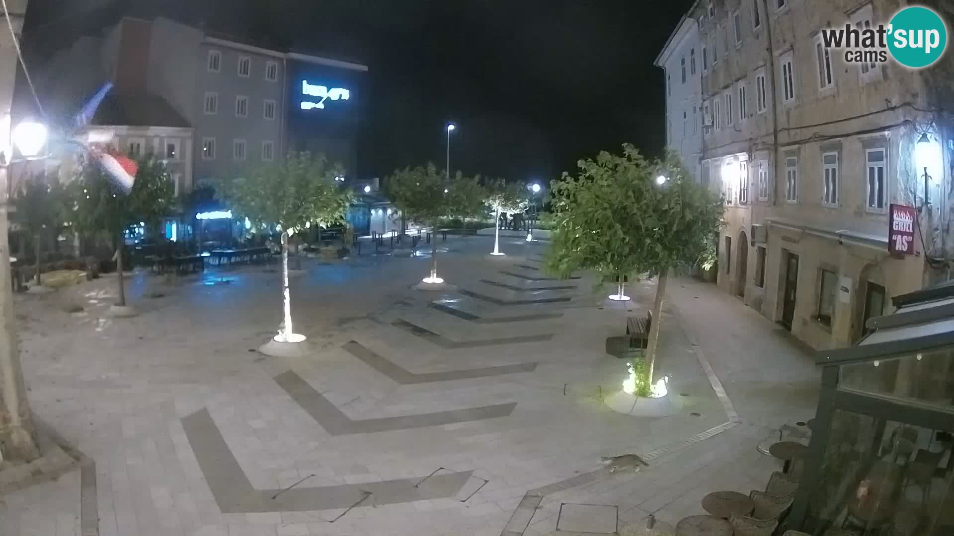 Zentrum der Stadt Senj – Pavlin platz – Live Cam Dalmatia