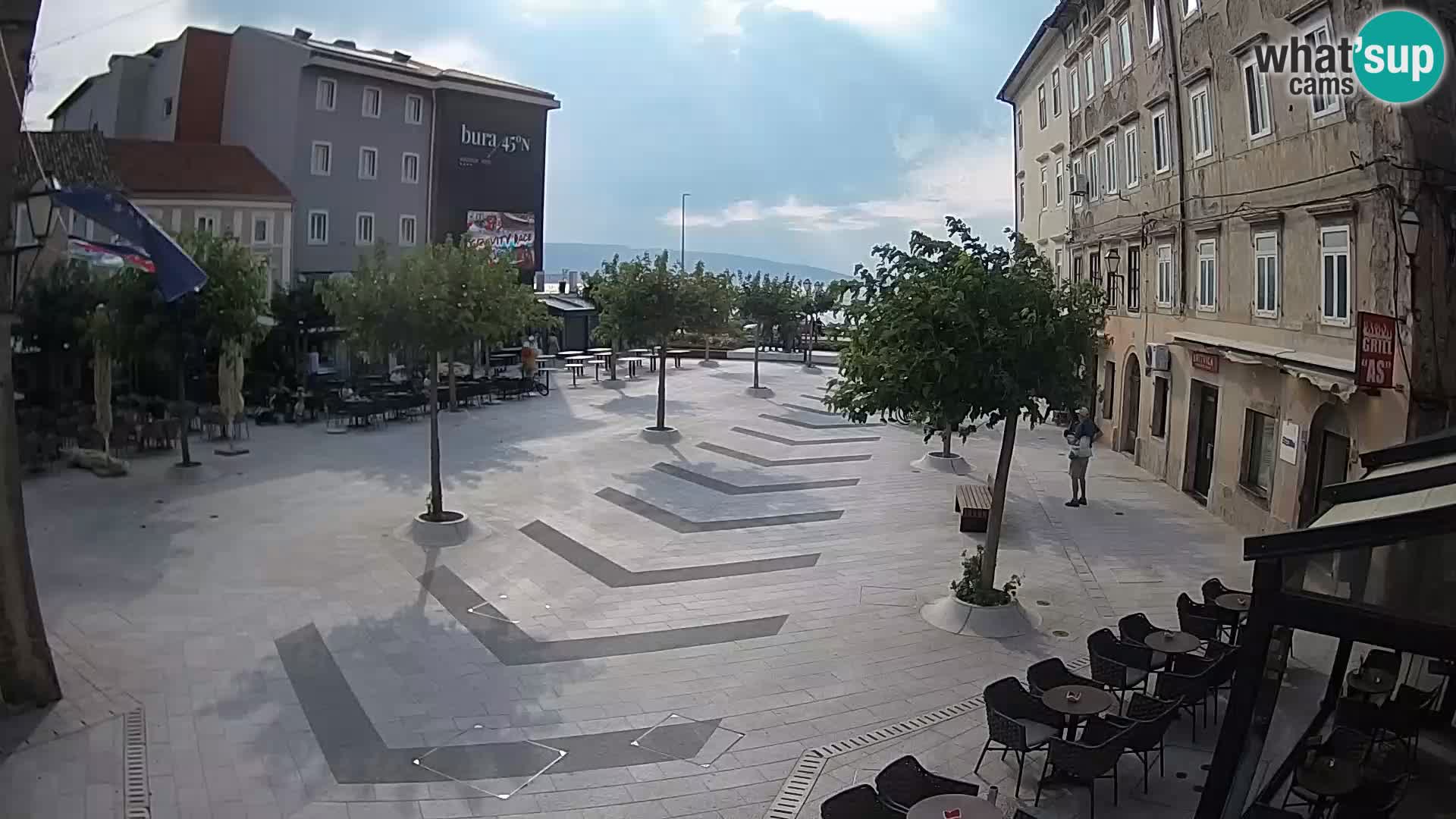 Zentrum der Stadt Senj – Pavlin platz – Live Cam Dalmatia