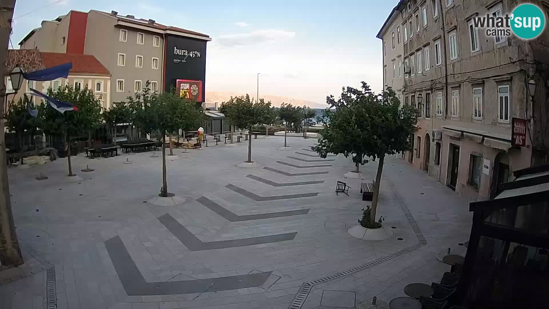 Centro de la ciudad de Senj – plaza Pavlin – Live Cam Dalmacia
