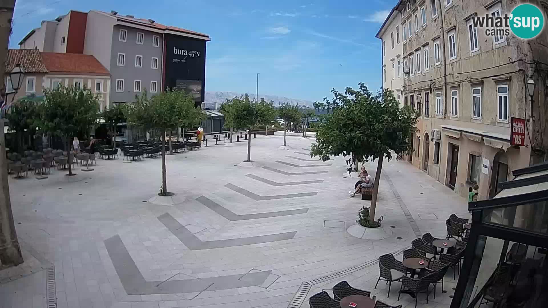 Centro de la ciudad de Senj – plaza Pavlin – Live Cam Dalmacia
