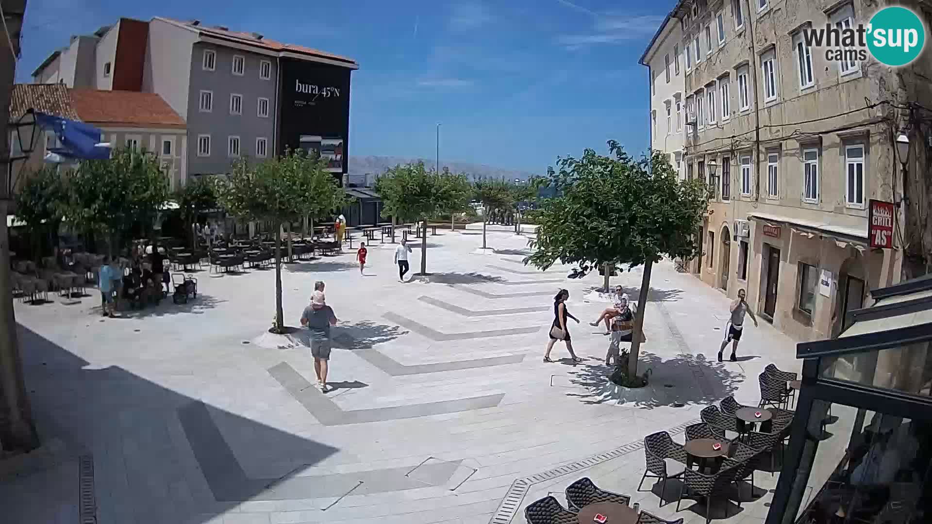 Centro de la ciudad de Senj – plaza Pavlin – Live Cam Dalmacia