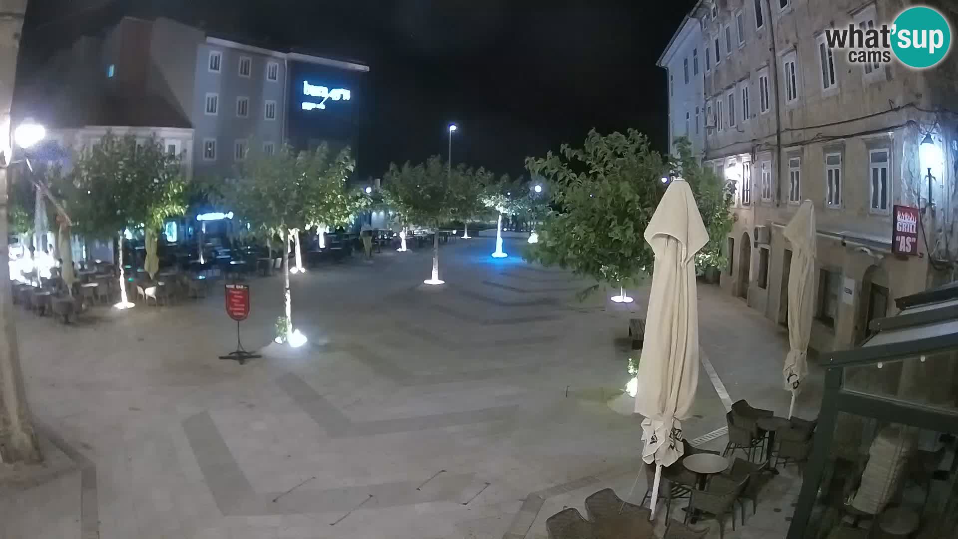 Zentrum der Stadt Senj – Pavlin platz – Live Cam Dalmatia