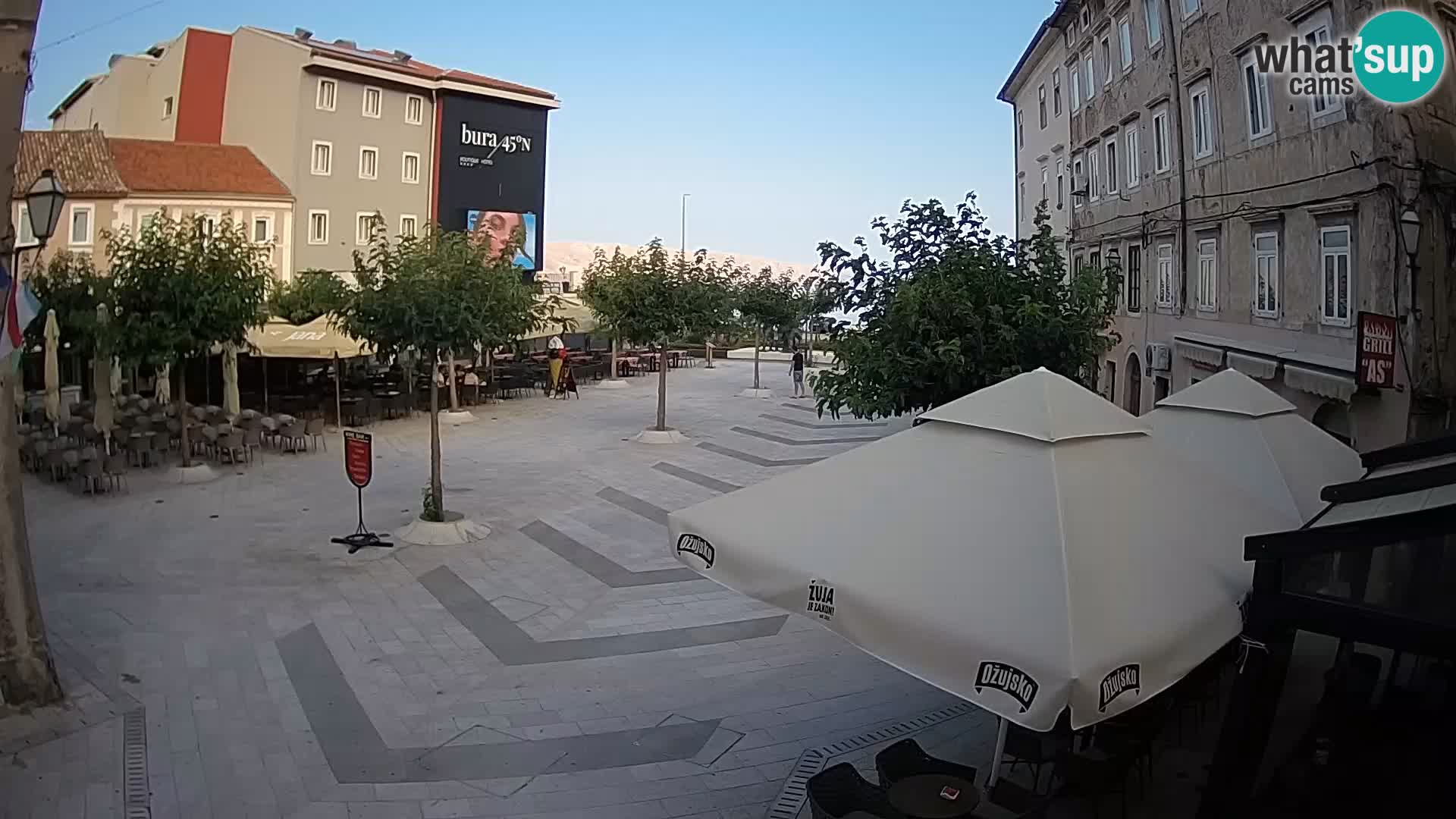 Centro de la ciudad de Senj – plaza Pavlin – Live Cam Dalmacia