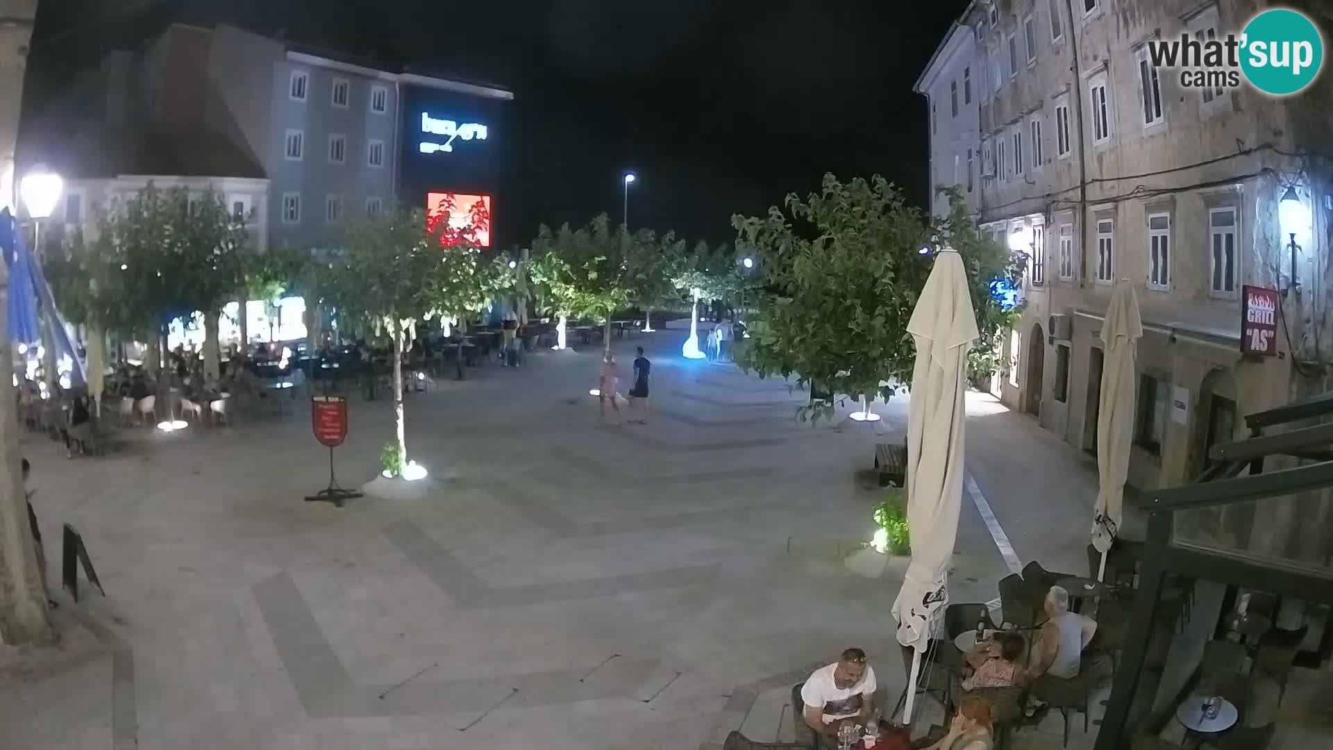 Zentrum der Stadt Senj – Pavlin platz – Live Cam Dalmatia