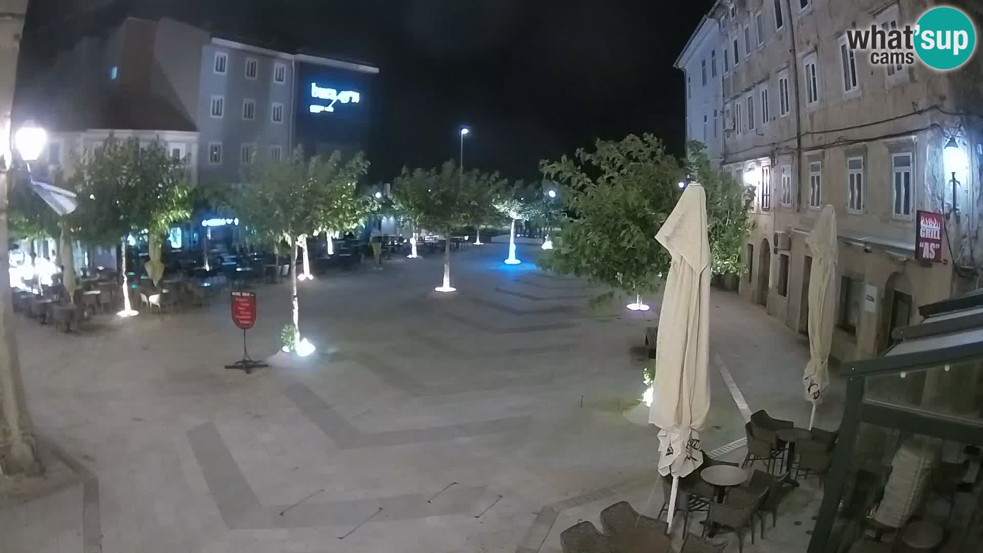 Zentrum der Stadt Senj – Pavlin platz – Live Cam Dalmatia