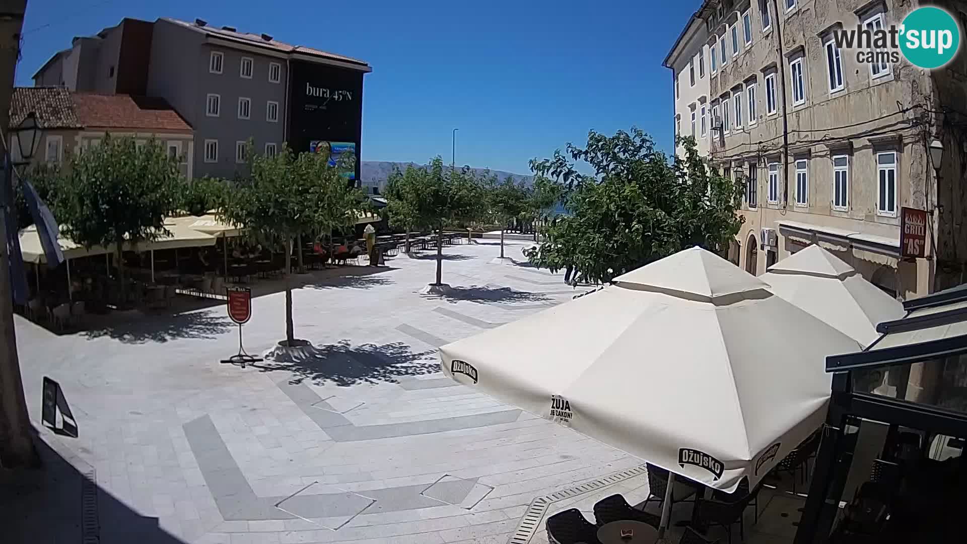 Centro de la ciudad de Senj – plaza Pavlin – Live Cam Dalmacia