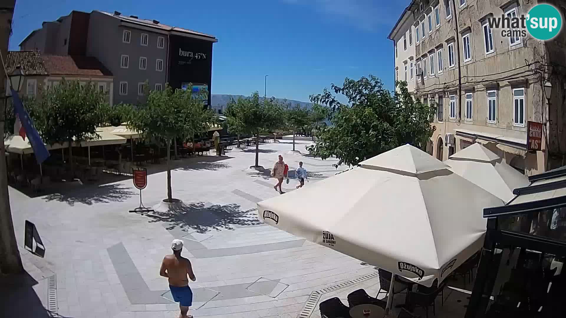 Centro de la ciudad de Senj – plaza Pavlin – Live Cam Dalmacia