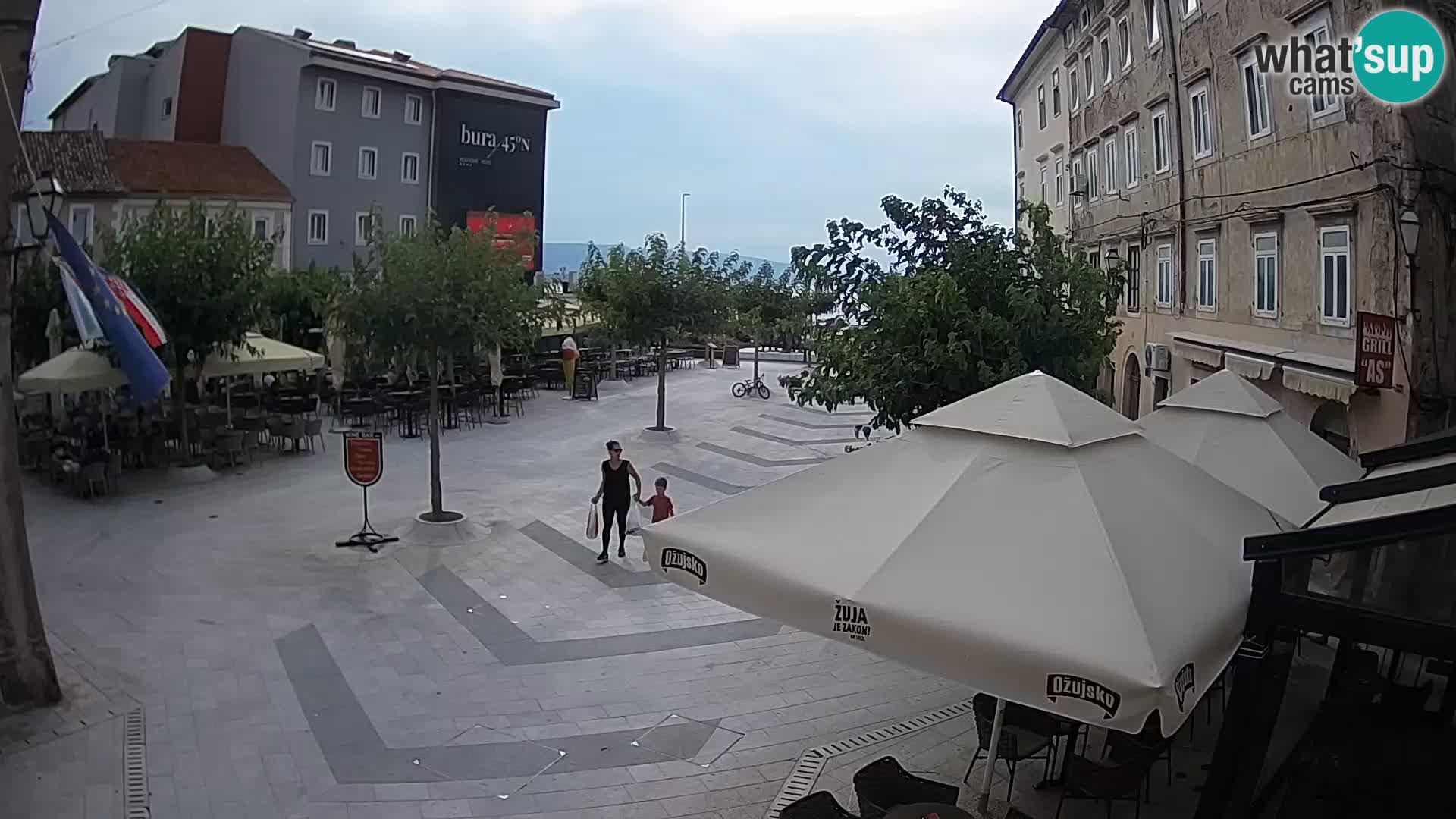 Centro de la ciudad de Senj – plaza Pavlin – Live Cam Dalmacia