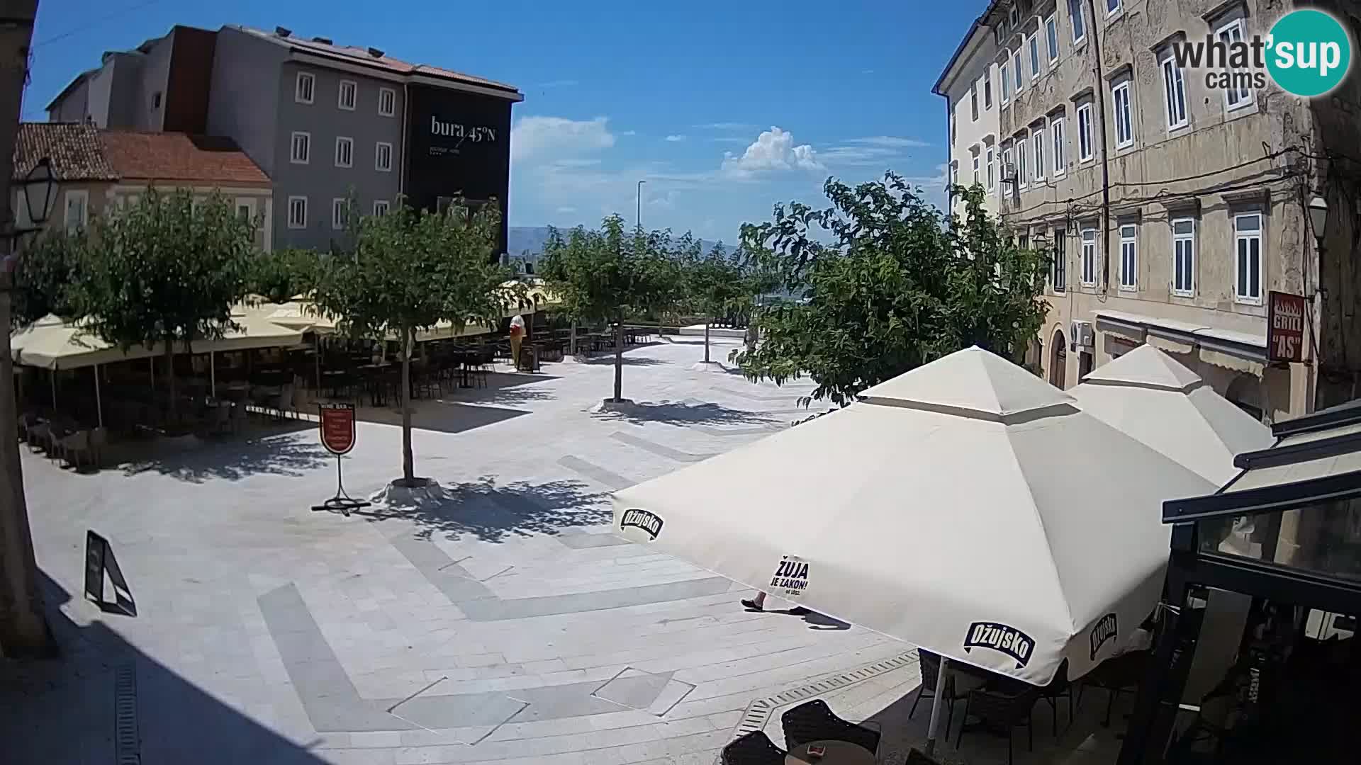 Centro de la ciudad de Senj – plaza Pavlin – Live Cam Dalmacia