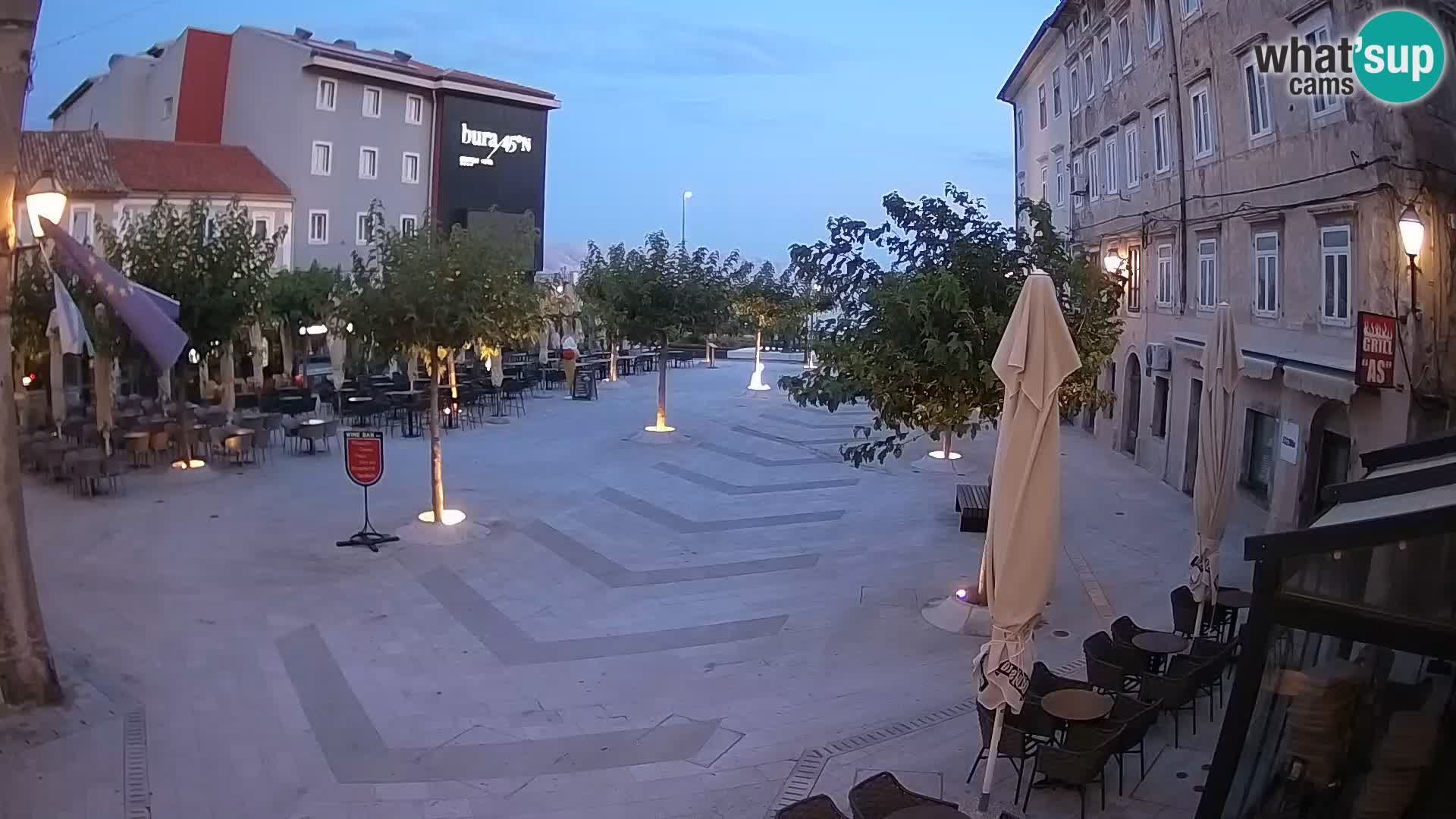 Centro de la ciudad de Senj – plaza Pavlin – Live Cam Dalmacia