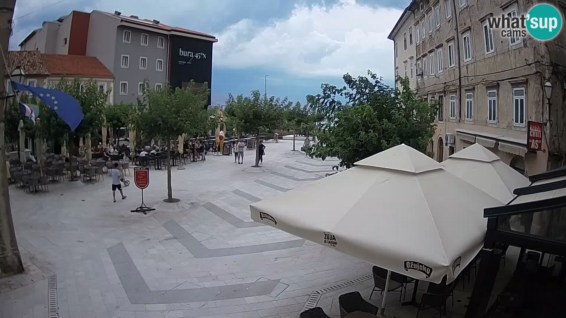 Centro de la ciudad de Senj – plaza Pavlin – Live Cam Dalmacia
