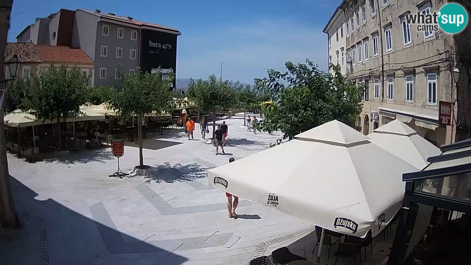 Centro de la ciudad de Senj – plaza Pavlin – Live Cam Dalmacia