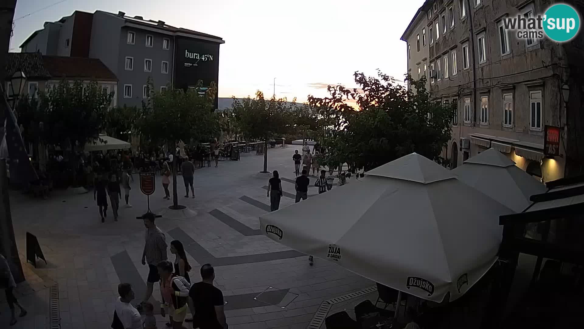 Centro de la ciudad de Senj – plaza Pavlin – Live Cam Dalmacia