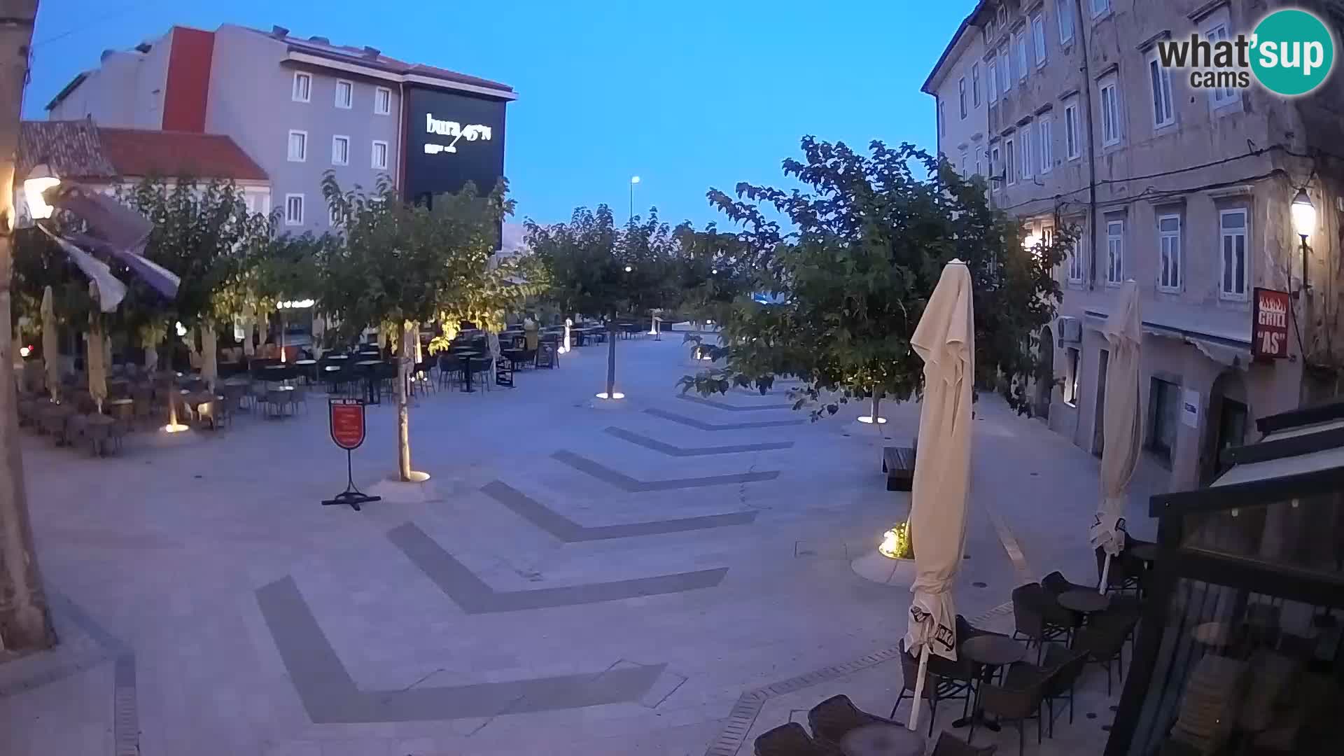 Centro de la ciudad de Senj – plaza Pavlin – Live Cam Dalmacia