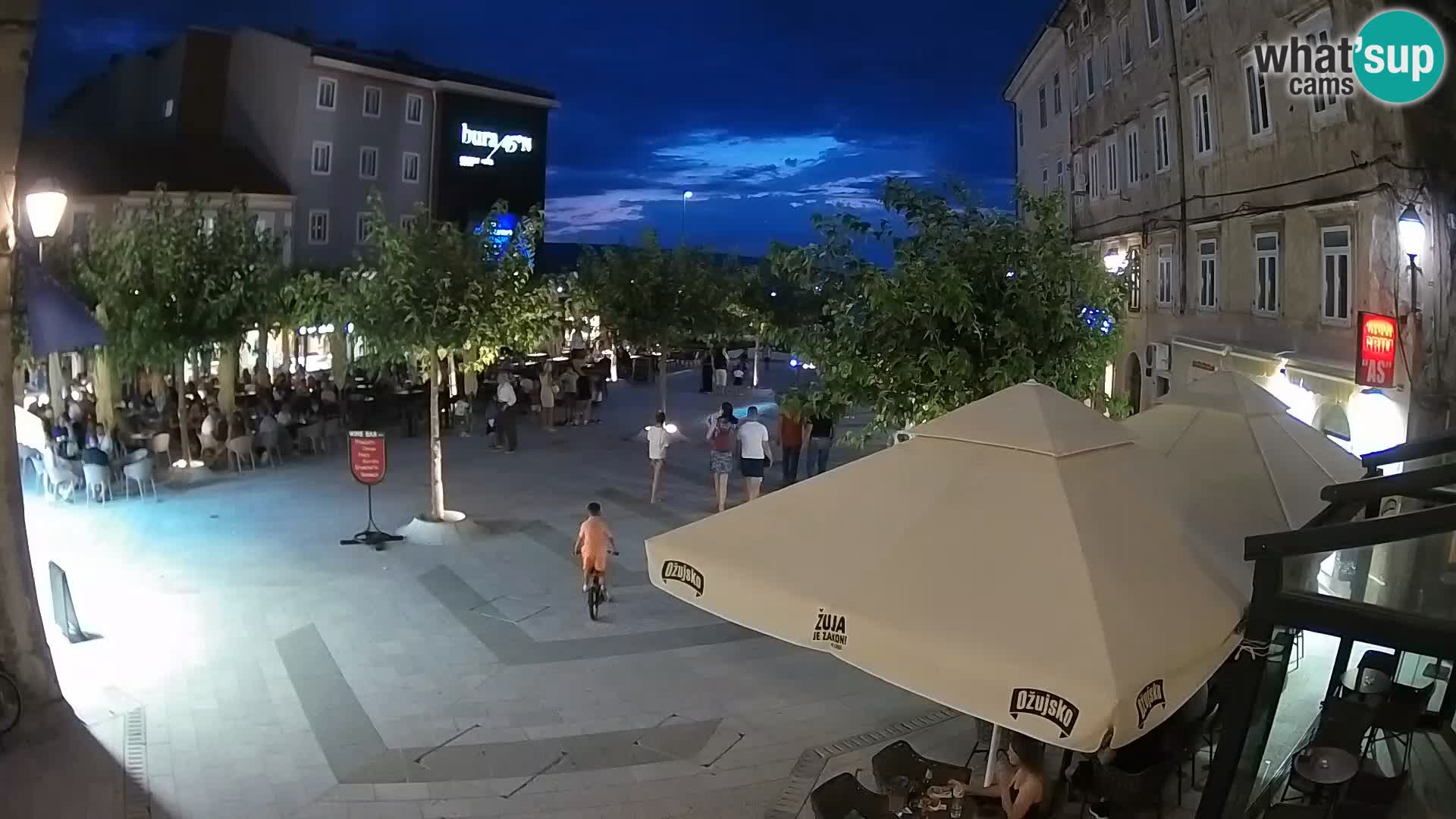 Center mesta Senj – Pavlinski trg – spletne kamere Dalmacija