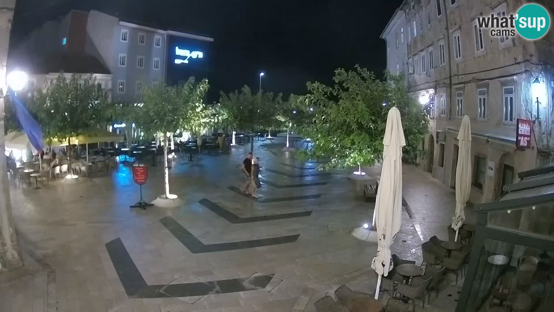 Centro de la ciudad de Senj – plaza Pavlin – Live Cam Dalmacia