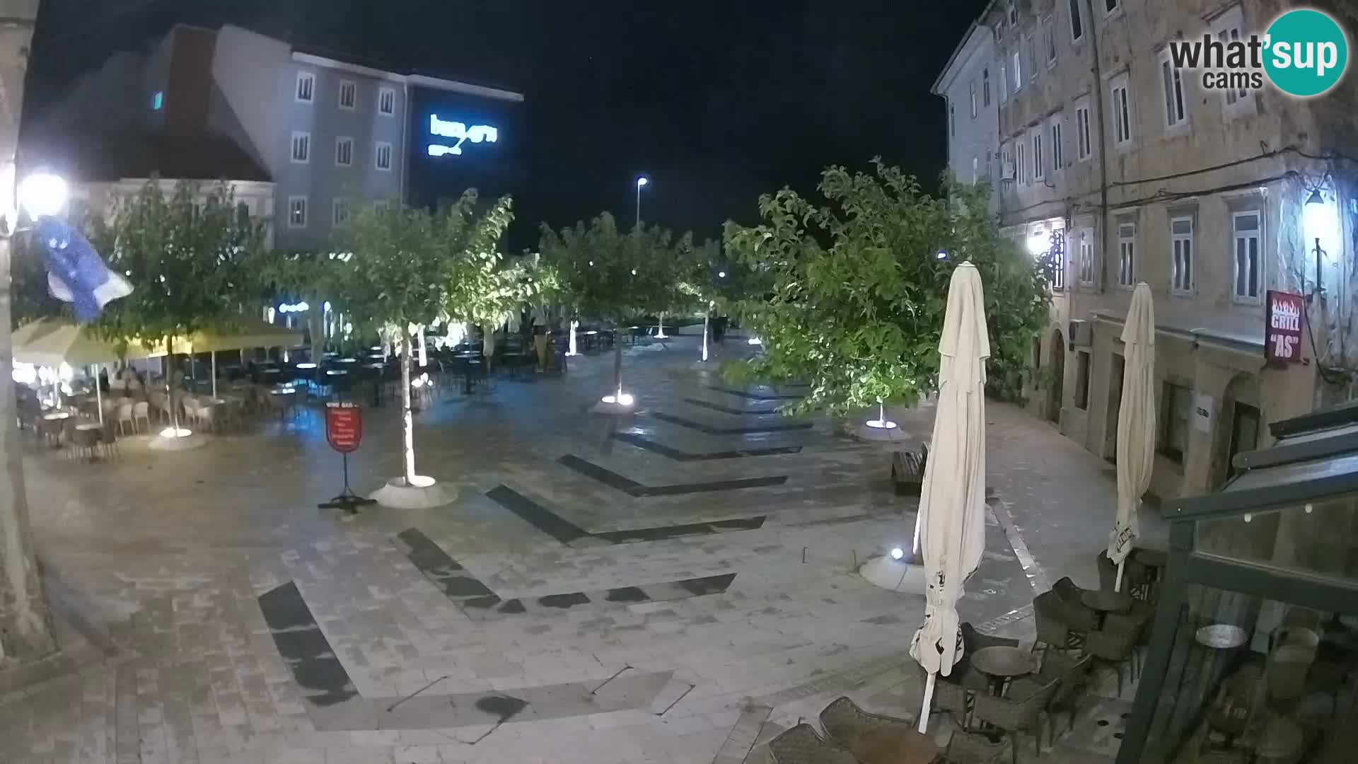 Centro de la ciudad de Senj – plaza Pavlin – Live Cam Dalmacia
