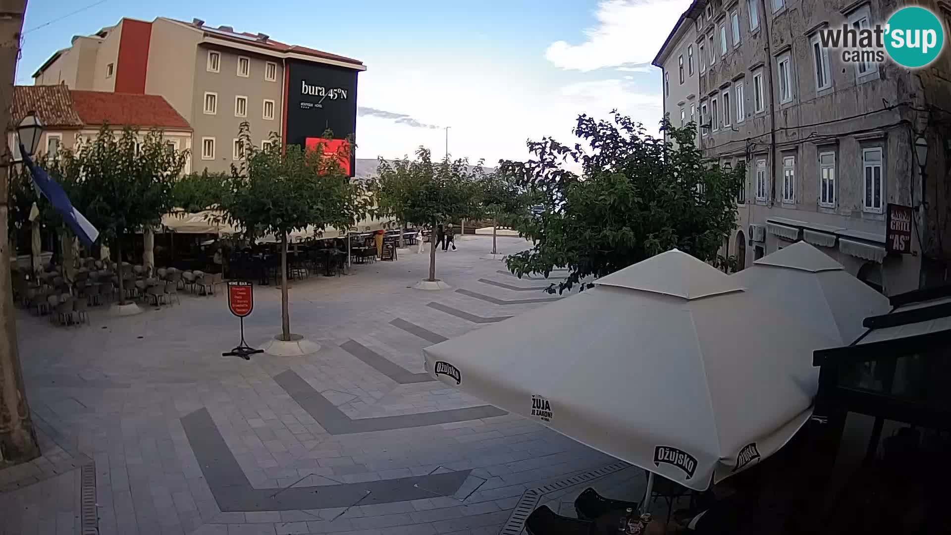 Centro de la ciudad de Senj – plaza Pavlin – Live Cam Dalmacia