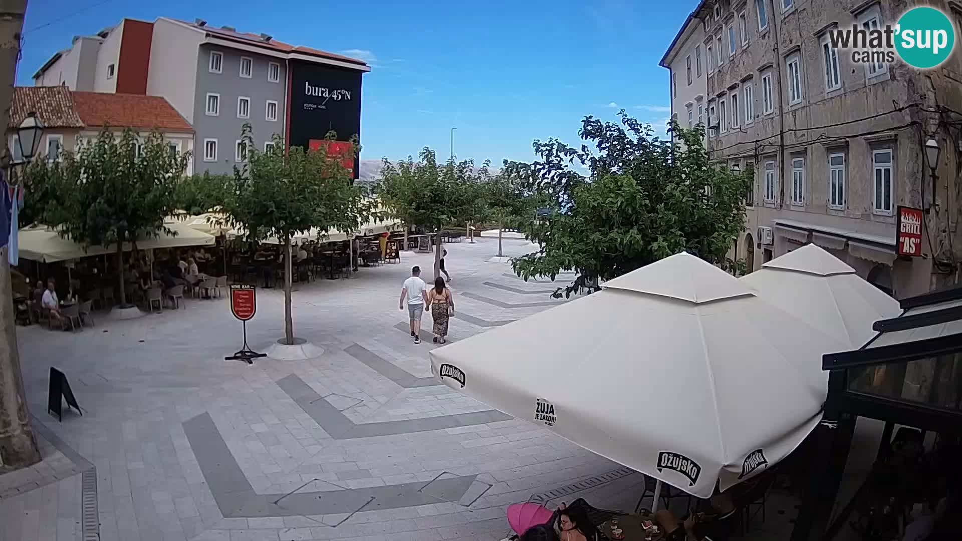 Centro de la ciudad de Senj – plaza Pavlin – Live Cam Dalmacia