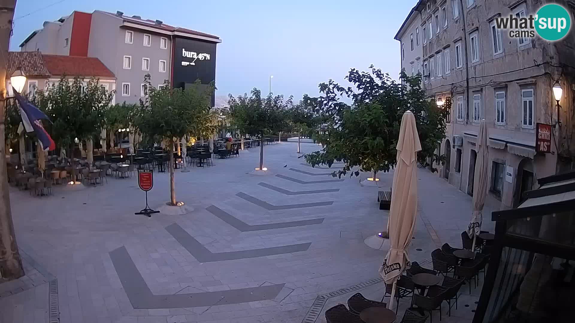 Zentrum der Stadt Senj – Pavlin platz – Live Cam Dalmatia