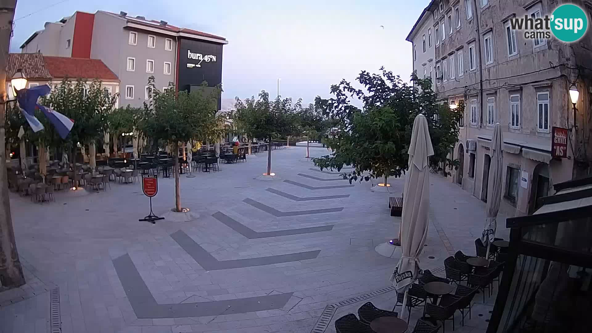 Centro de la ciudad de Senj – plaza Pavlin – Live Cam Dalmacia