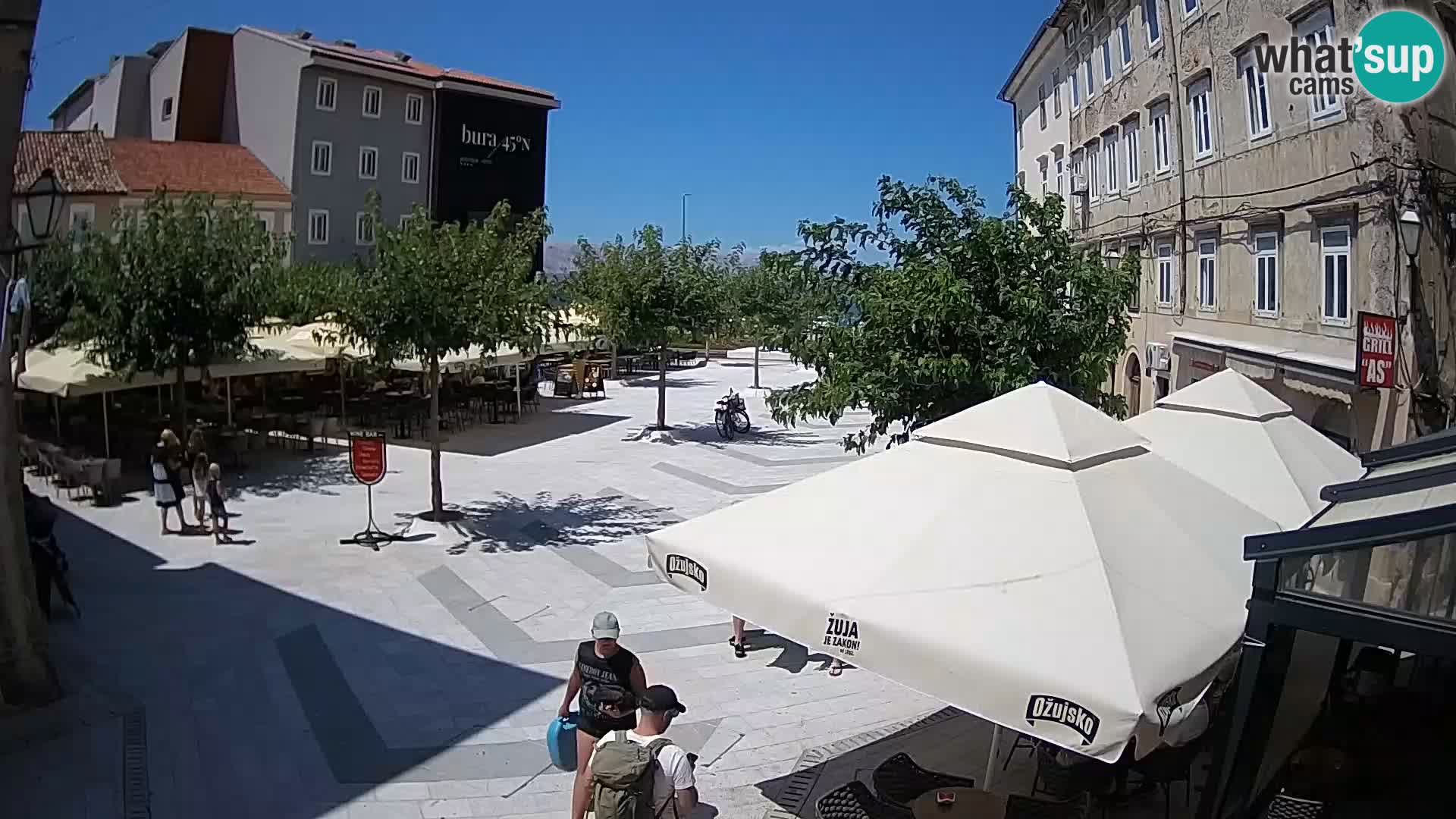 Centro de la ciudad de Senj – plaza Pavlin – Live Cam Dalmacia