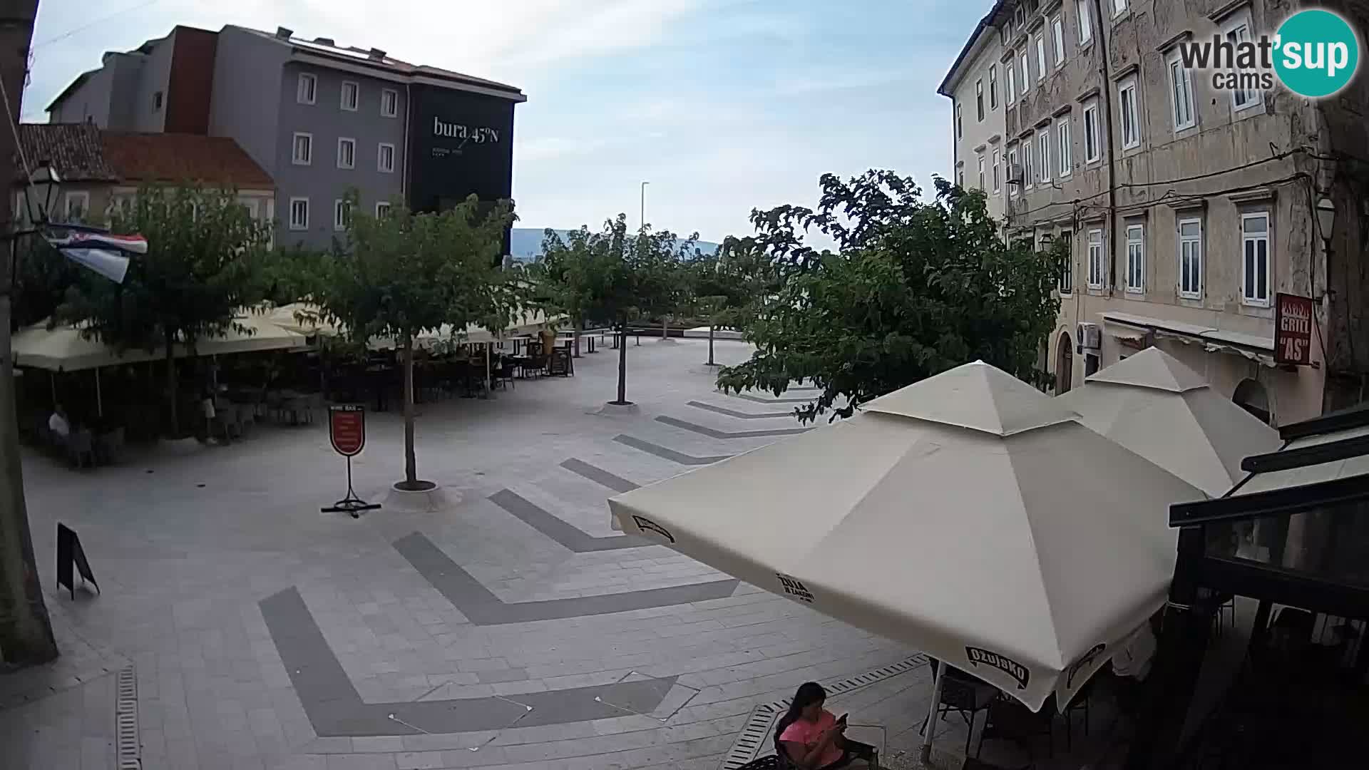 Centro de la ciudad de Senj – plaza Pavlin – Live Cam Dalmacia