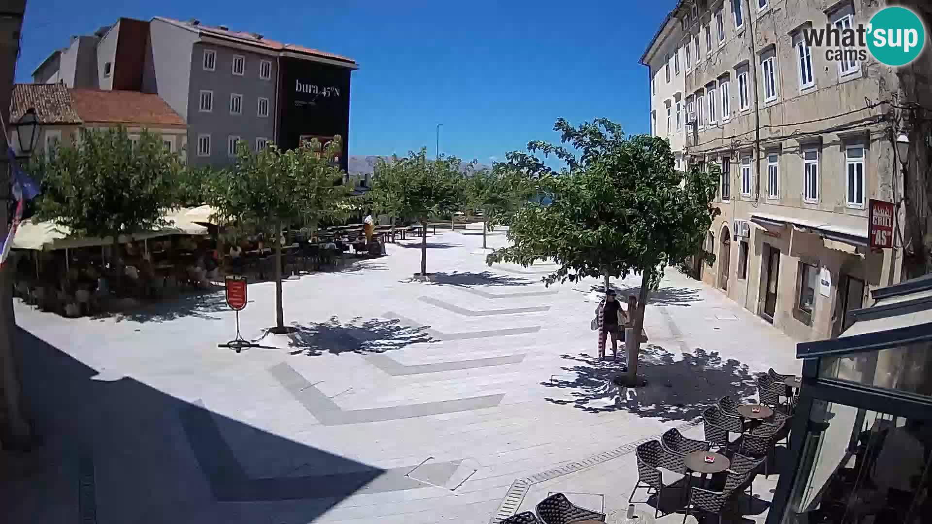Centre de la ville de Senj – Place Pavlin – Live Cam Dalmatie
