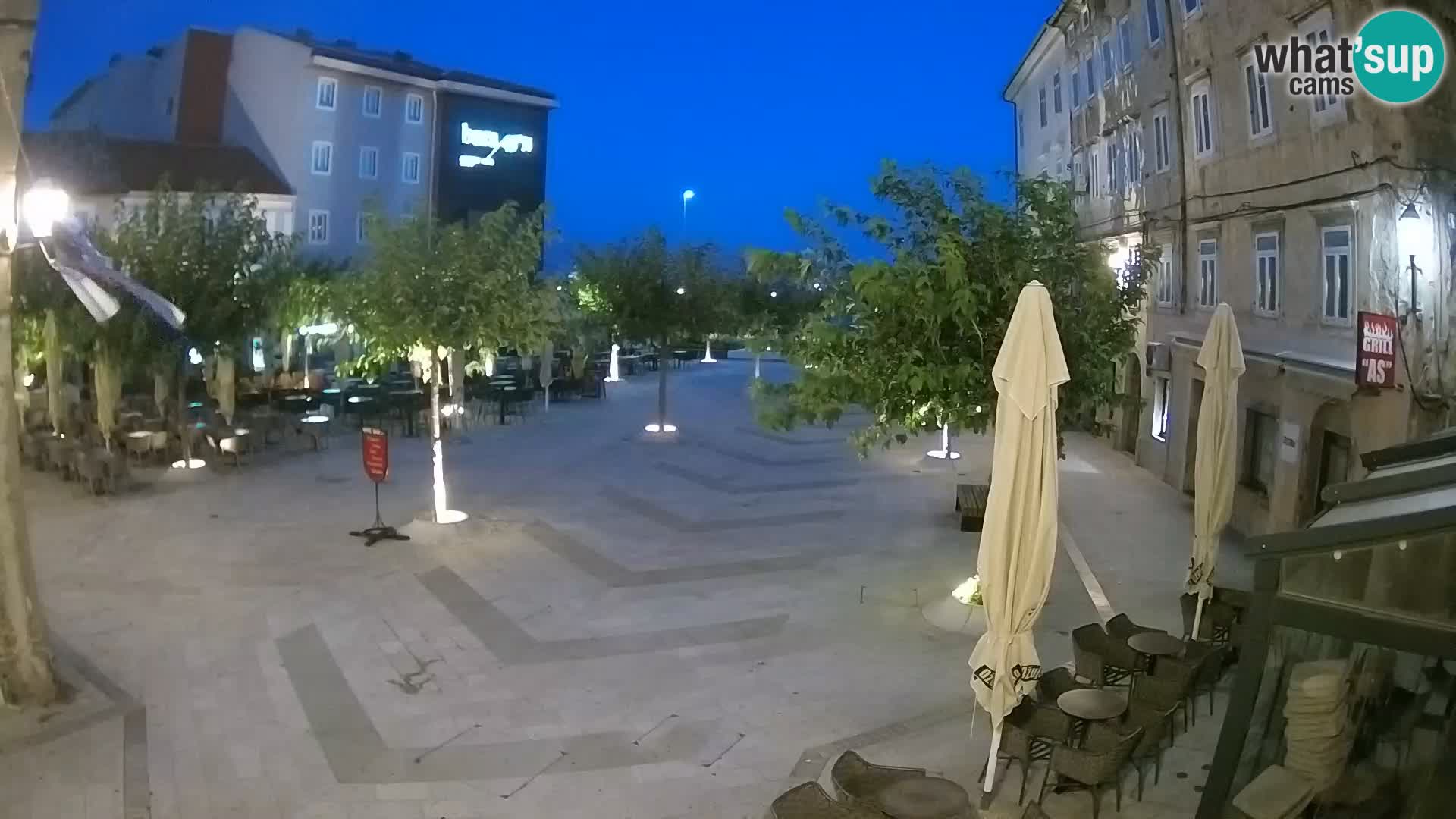 Zentrum der Stadt Senj – Pavlin platz – Live Cam Dalmatia
