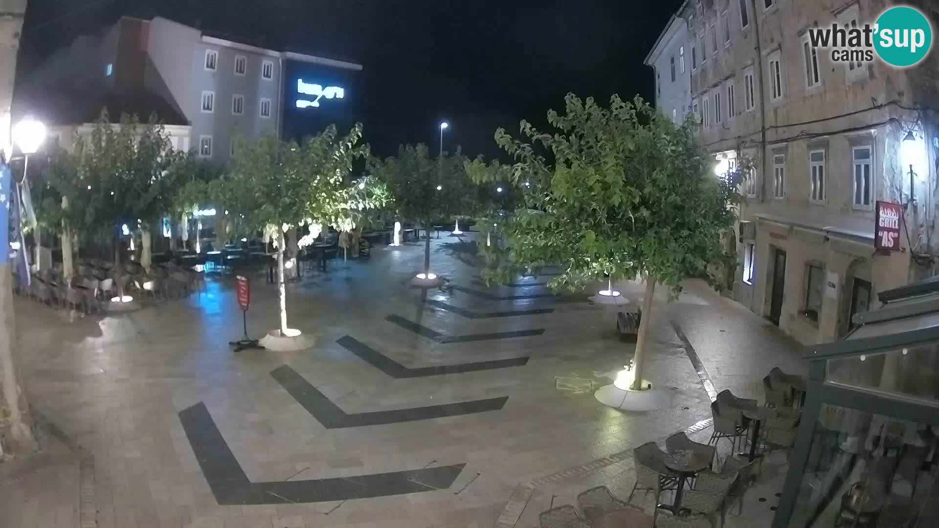 Center mesta Senj – Pavlinski trg – spletne kamere Dalmacija