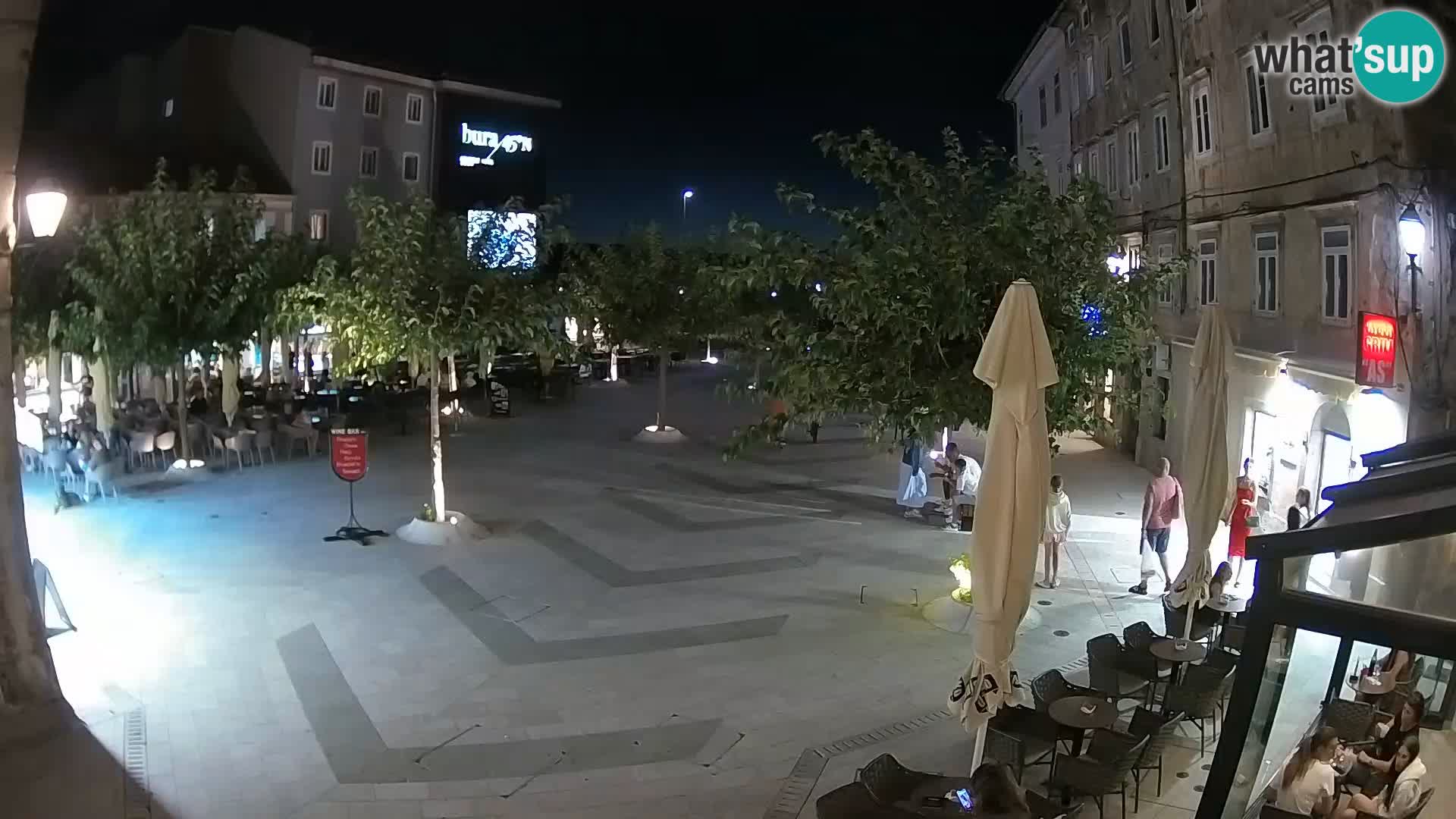 Center mesta Senj – Pavlinski trg – spletne kamere Dalmacija