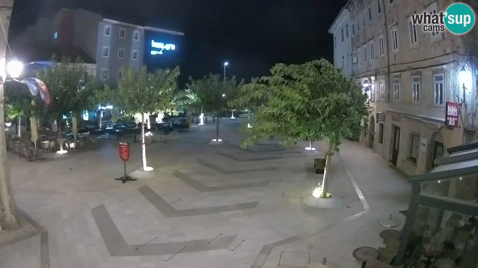 Centro de la ciudad de Senj – plaza Pavlin – Live Cam Dalmacia