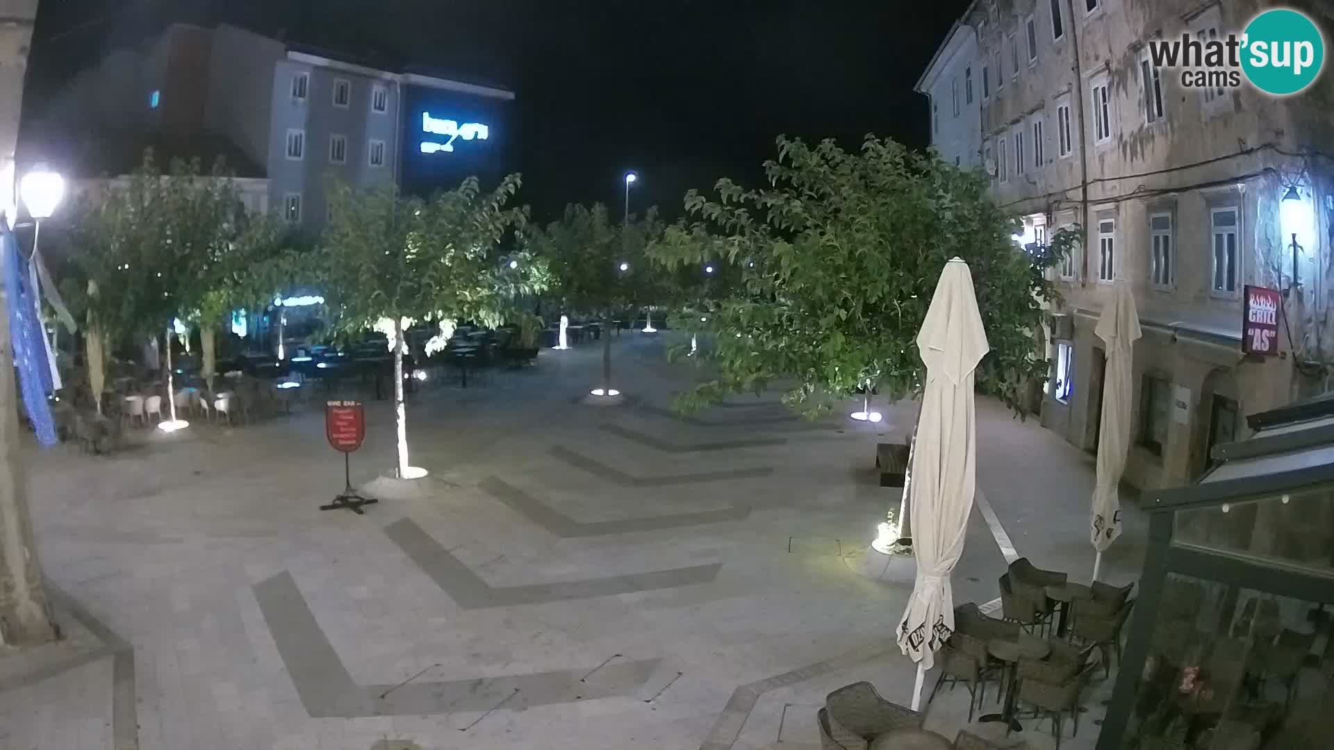 Centro de la ciudad de Senj – plaza Pavlin – Live Cam Dalmacia