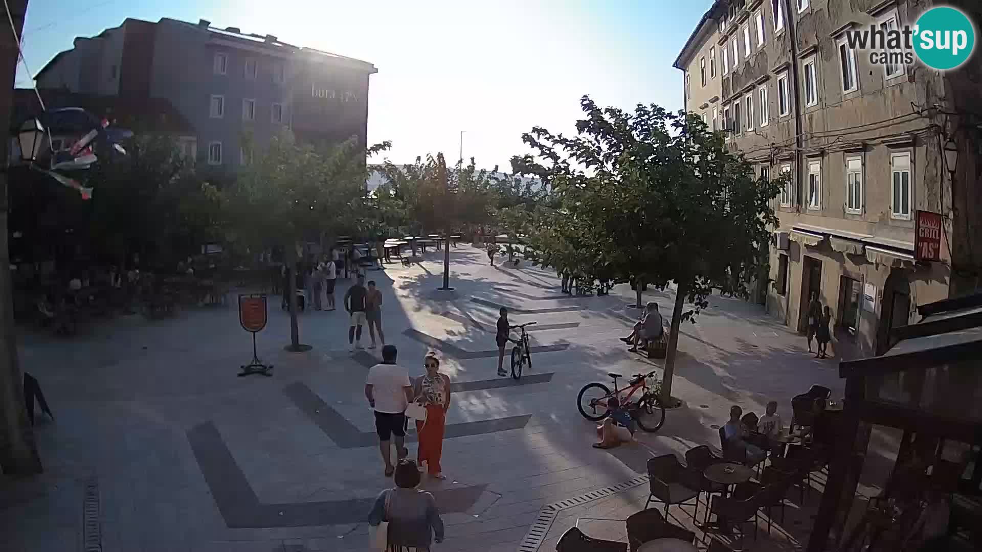 Centro de la ciudad de Senj – plaza Pavlin – Live Cam Dalmacia