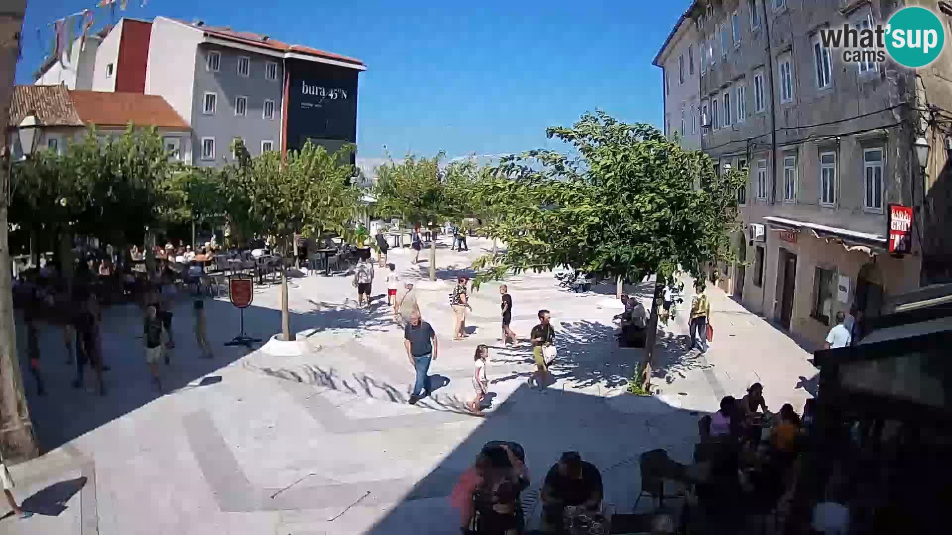 Center mesta Senj – Pavlinski trg – spletne kamere Dalmacija