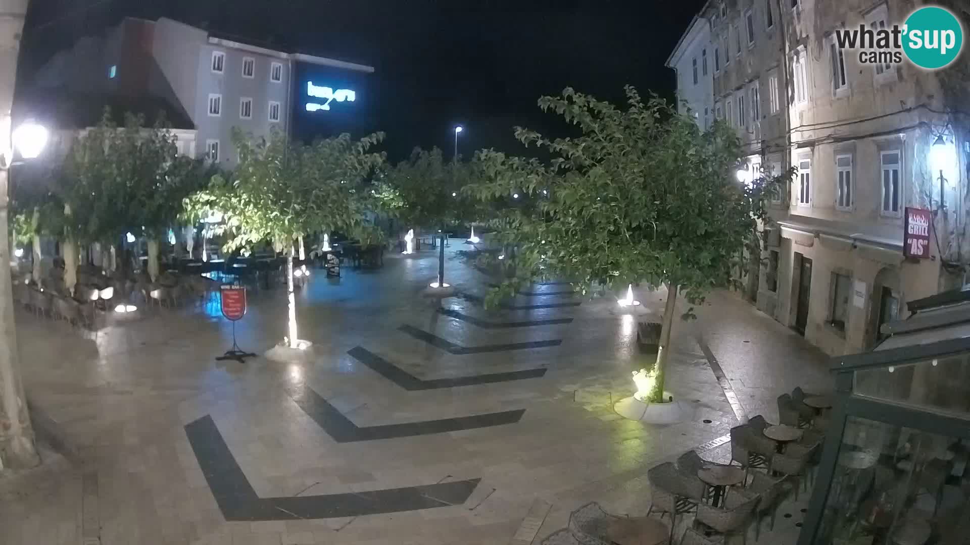 Zentrum der Stadt Senj – Pavlin platz – Live Cam Dalmatia