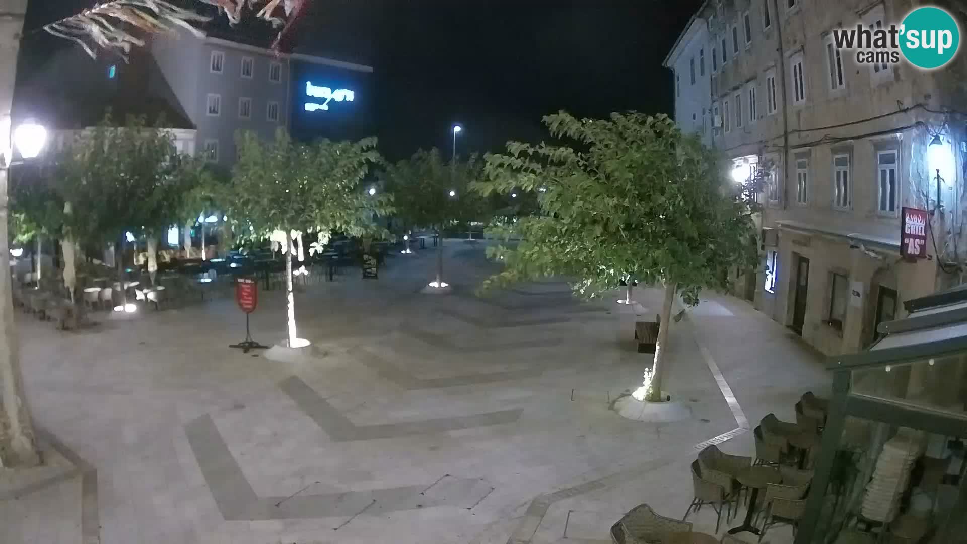 Zentrum der Stadt Senj – Pavlin platz – Live Cam Dalmatia