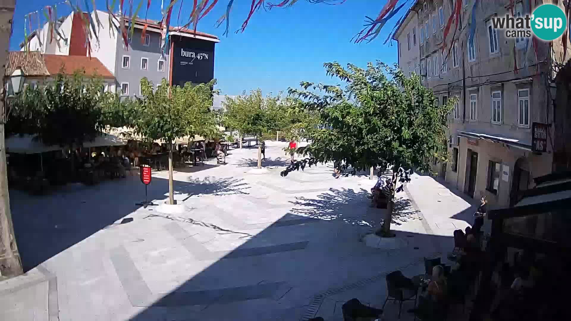 Centro de la ciudad de Senj – plaza Pavlin – Live Cam Dalmacia