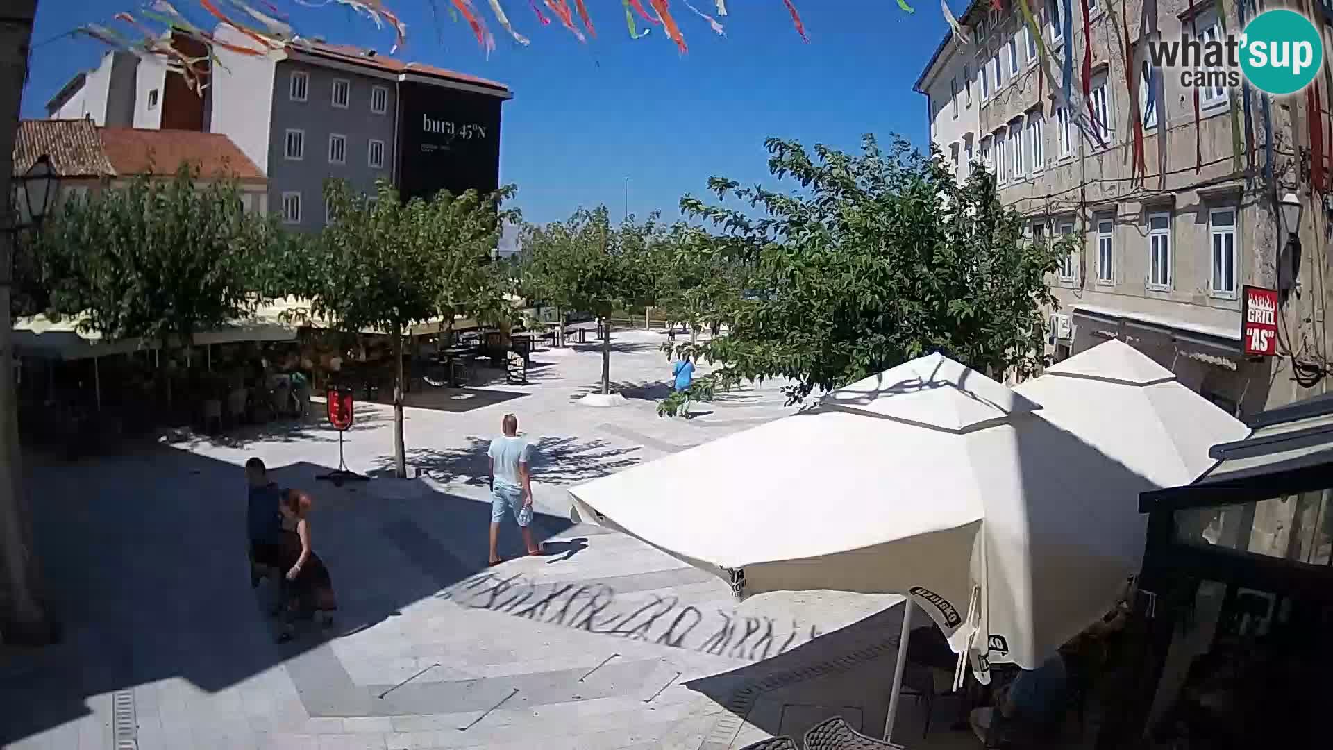 Centro de la ciudad de Senj – plaza Pavlin – Live Cam Dalmacia