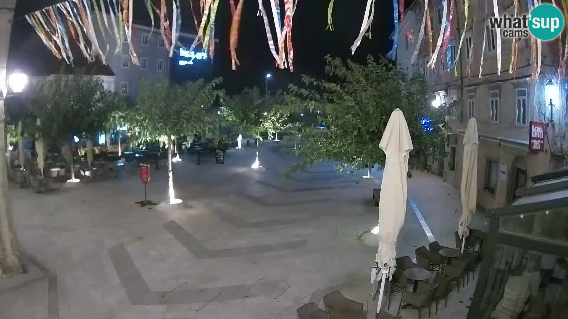Centro de la ciudad de Senj – plaza Pavlin – Live Cam Dalmacia