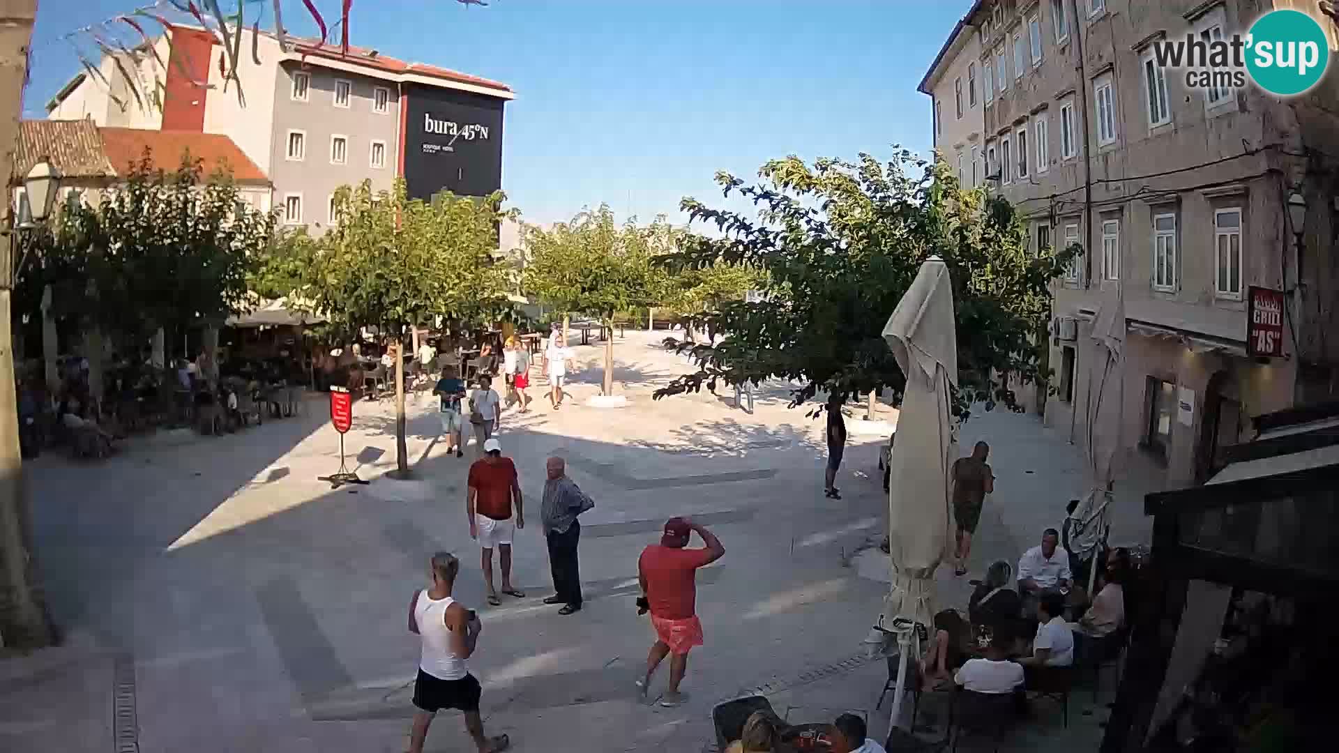 Centro de la ciudad de Senj – plaza Pavlin – Live Cam Dalmacia