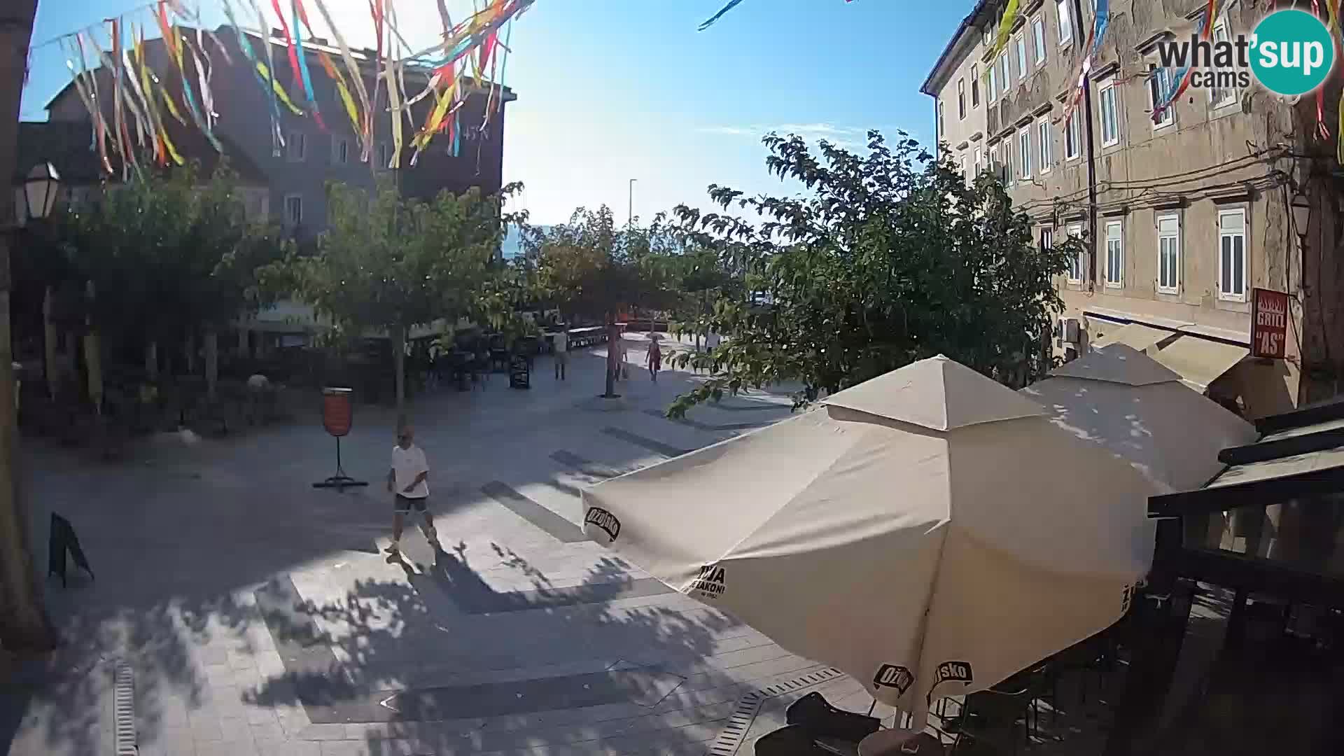 Zentrum der Stadt Senj – Pavlin platz – Live Cam Dalmatia