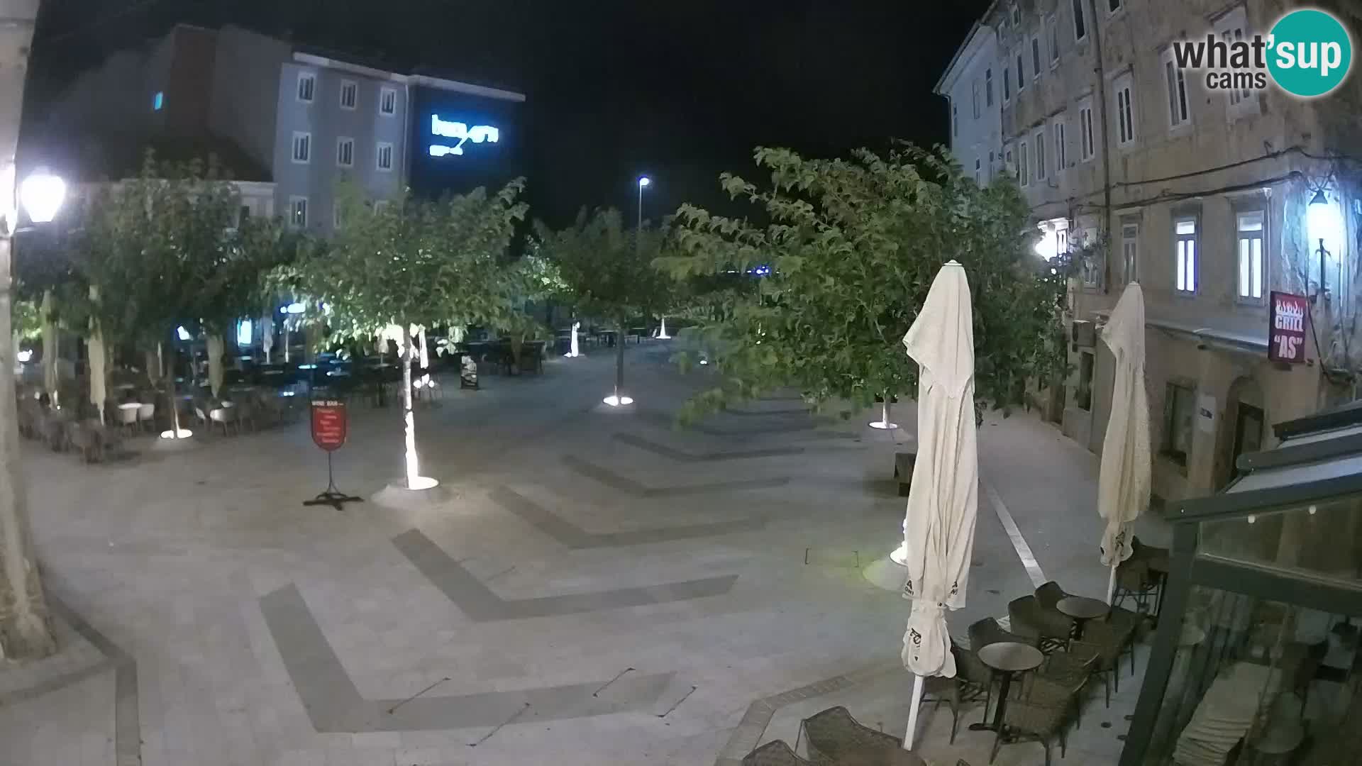 Zentrum der Stadt Senj – Pavlin platz – Live Cam Dalmatia