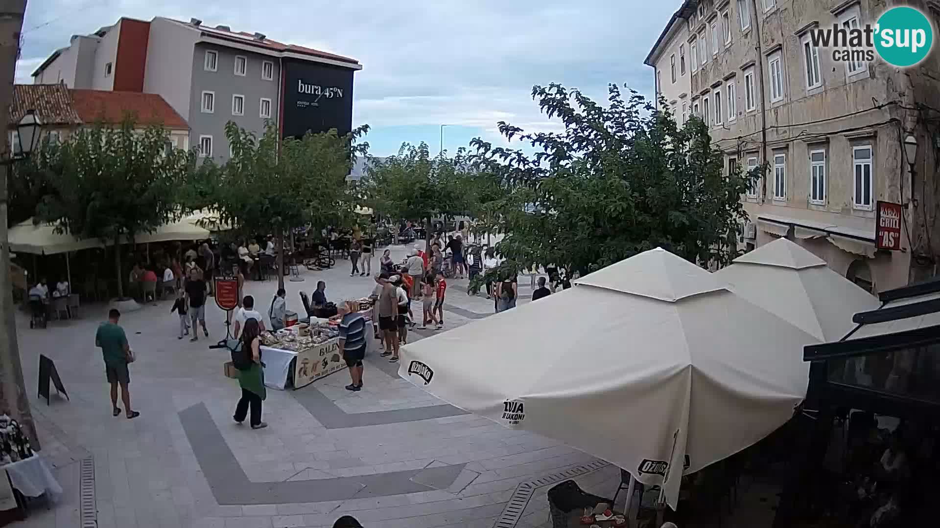 Centro de la ciudad de Senj – plaza Pavlin – Live Cam Dalmacia